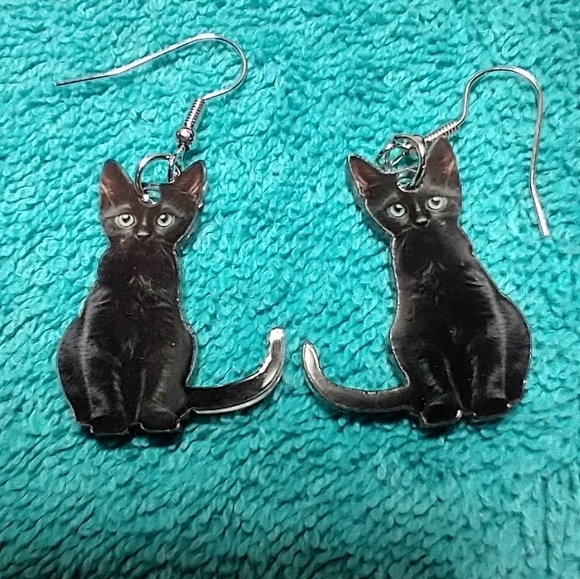 Cute black cat Halloween wire dangle earrings witch wicca gothic - Picture 1 of 4